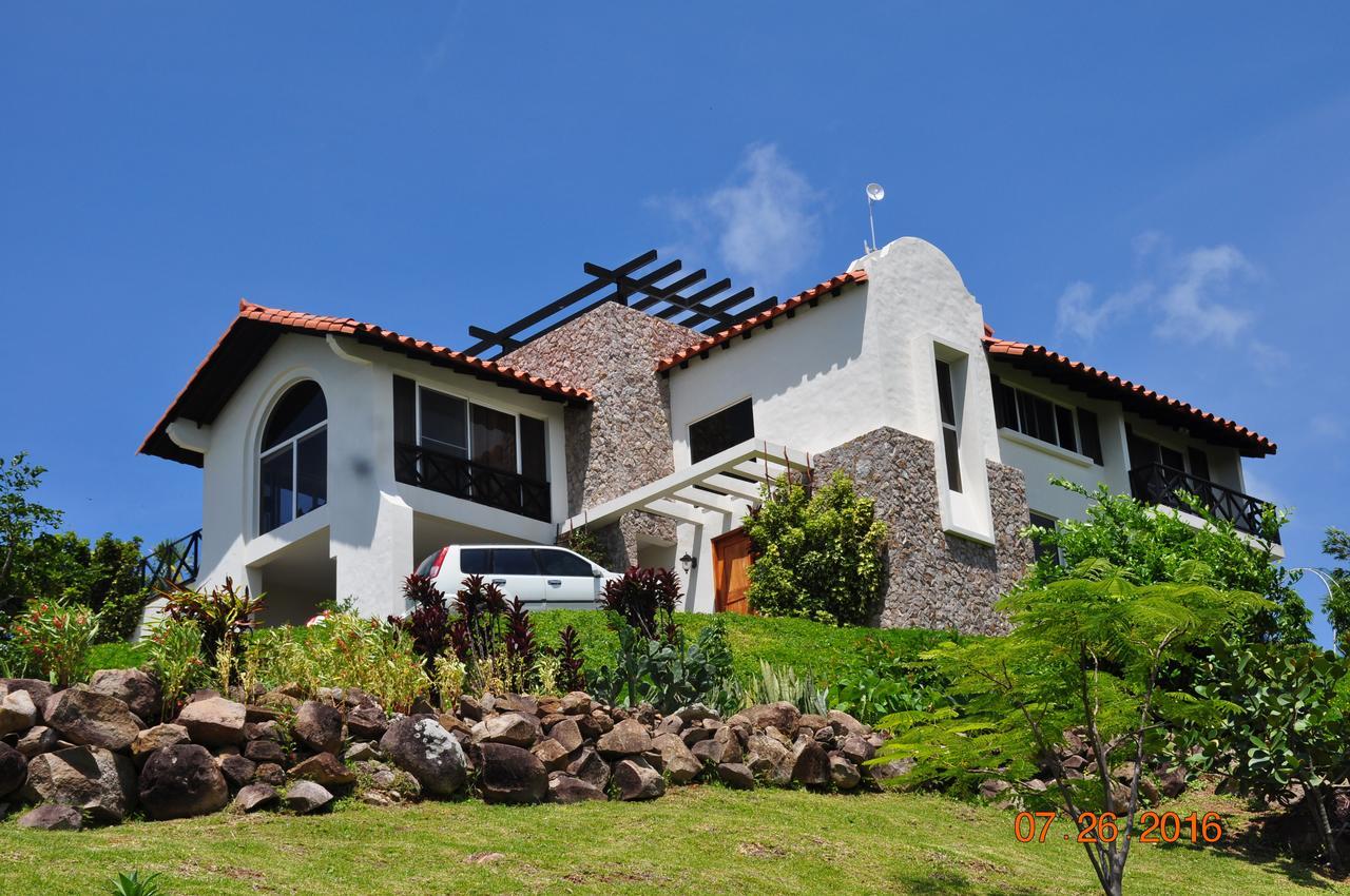 La Laguna de San Carlos Hawk'S Nest Bed & Breakfast المظهر الخارجي الصورة